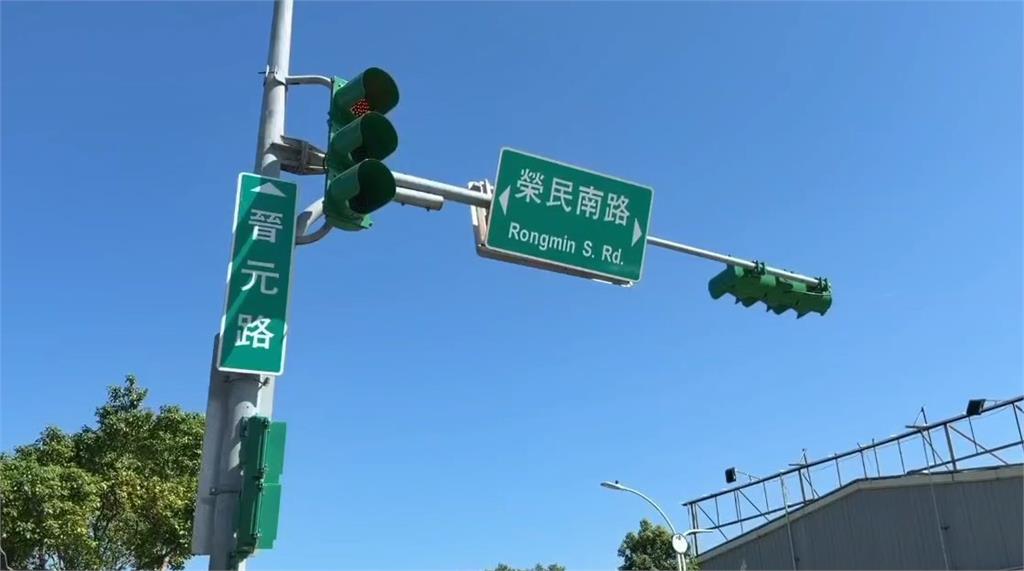 奪命畫面曝!客運左轉沒停等 撞倒路人後輾斃、拖行數公尺