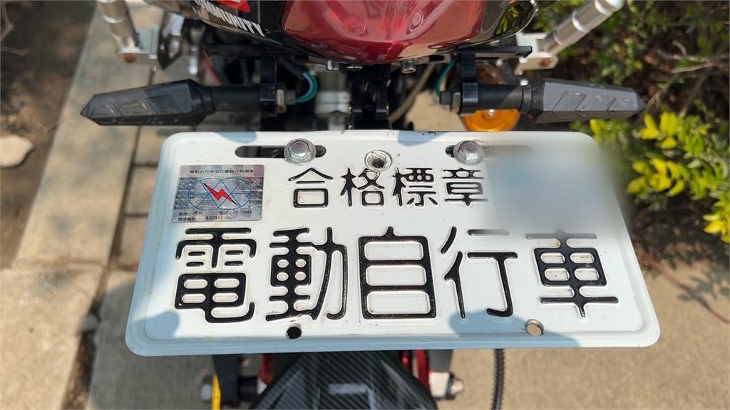 注意!微電車已歸交通部納管 沒掛牌投保上路可開罰