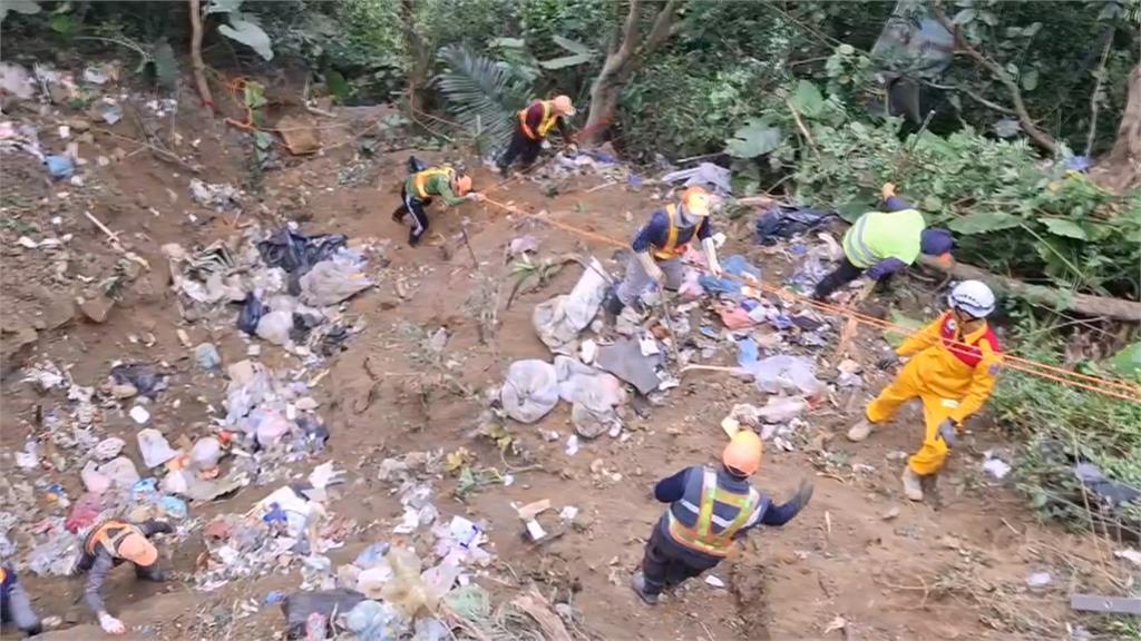 田寮、月世界驚見「垃圾山」主嫌遭羈押禁見 陳其邁怒嗆:一個都跑不掉