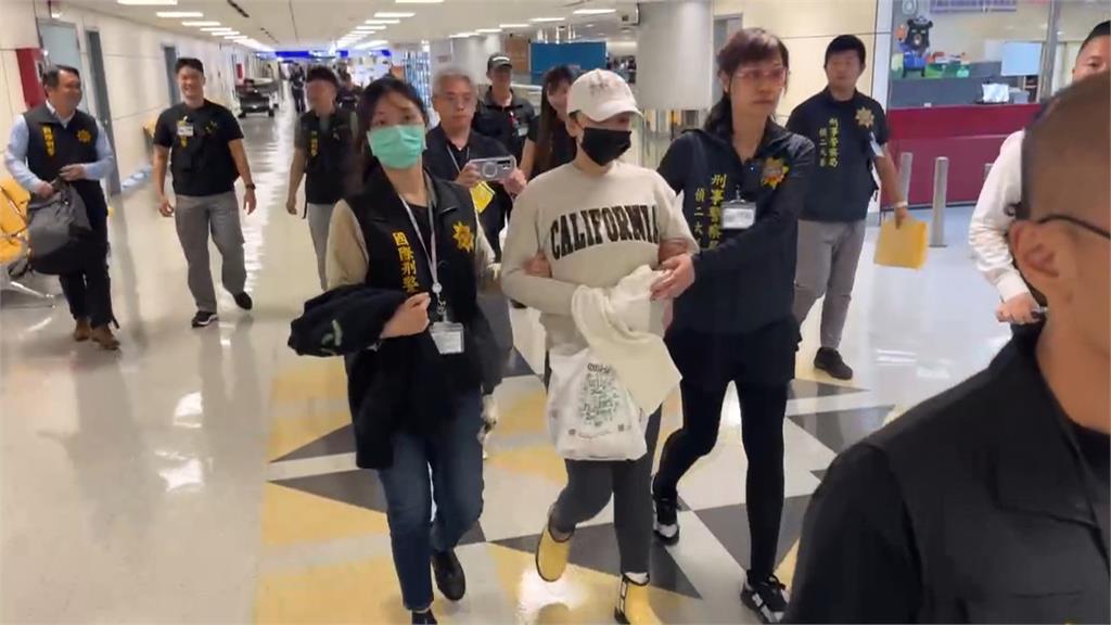 涉侵占遭通緝潛逃美國　「太陽花女神」劉喬安押解回台