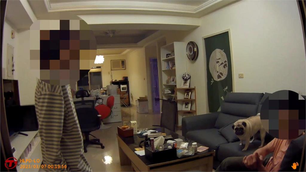 花蓮醉男持剪刀威嚇友人　警壓制上銬繼續失控吼叫