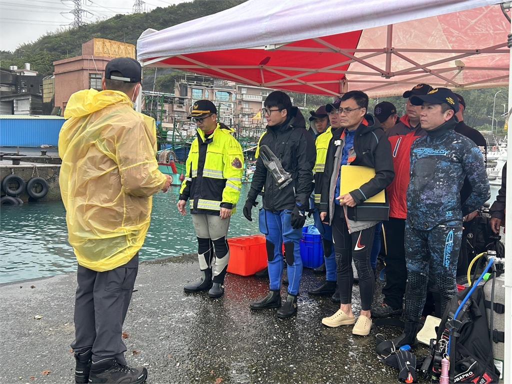 外木山漁港「轎車墜海」搜救找無人!5日後結局大反轉…消防員看傻無言