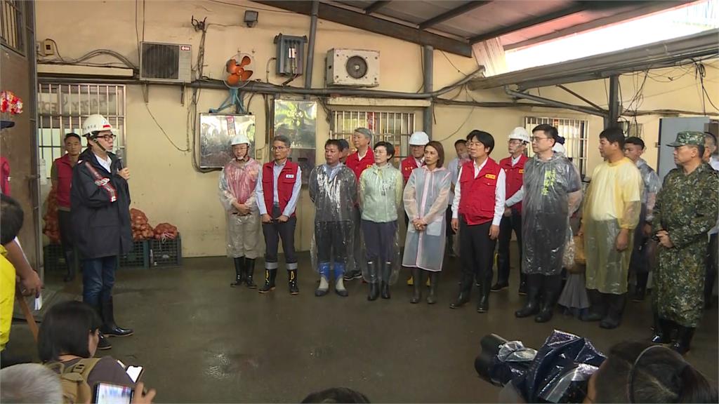 高雄急轉彎改全市放假　藍白稱「蹭假」挨轟「傷口上撒鹽」