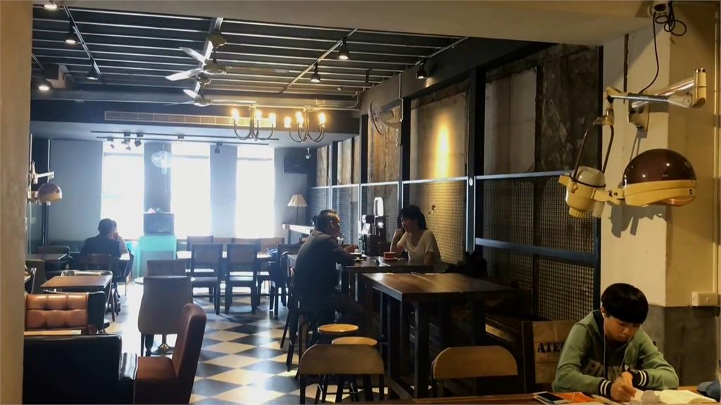 台灣趴趴走／日治台北「樂天地」紅磚白飾帶建築群　今僅剩一間老屋咖啡店！