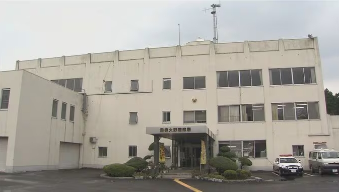 日本接連爆出犯罪案件!80多歲老翁「公廁如廁」遭變態中國男侵犯