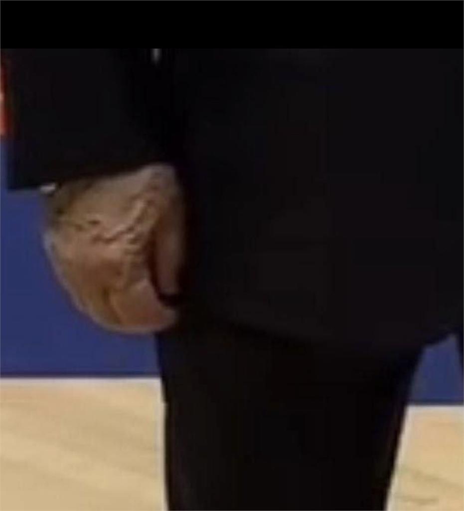 73歲普丁健康出狀況？右手爆青筋「異常腫大」如蟹足...詭異照瘋傳