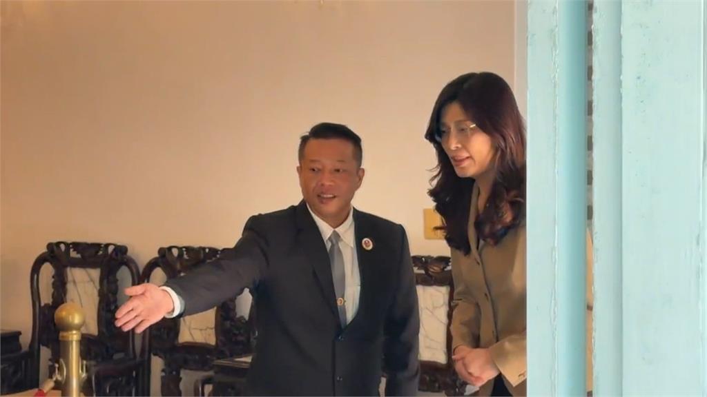 追思共諜續燒！鄭麗文慈湖致敬　鍾佳濱酸「兩蔣地下氣到跳腳」