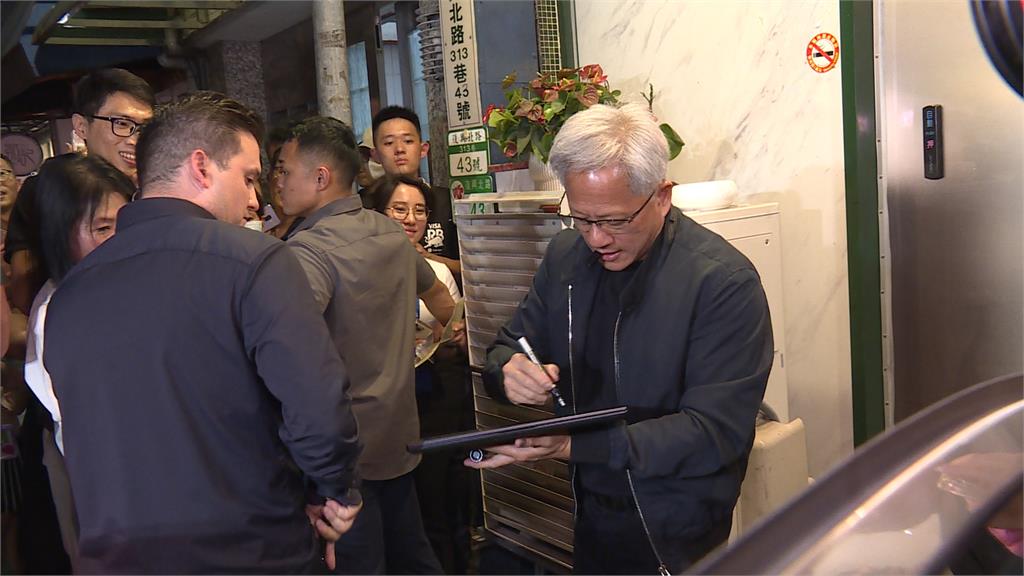 科技教父欽點這味!黃仁勳再訪「全台最難訂」私廚、超狂背景曝光