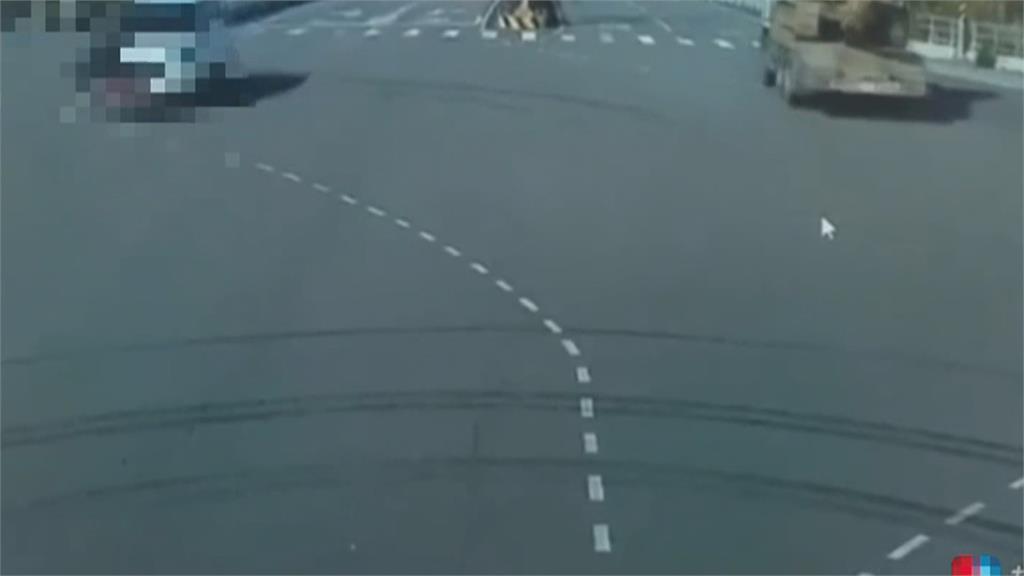 國三死亡車禍!聯結車車頭墜十公尺橋下 駕駛拋飛亡