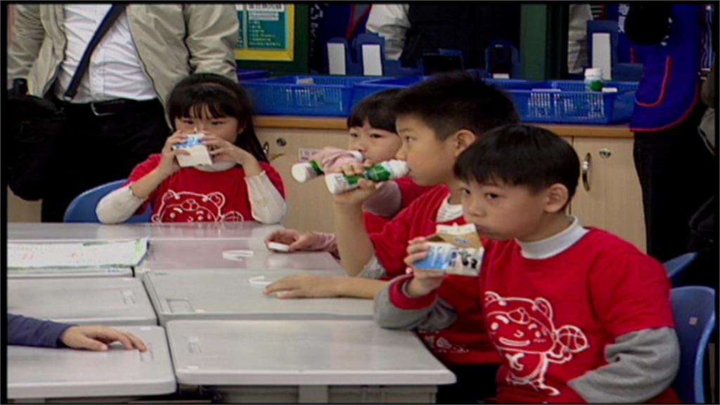 蔣萬安推「生生喝鮮奶」 北市府教育局將自籌1.84億經費