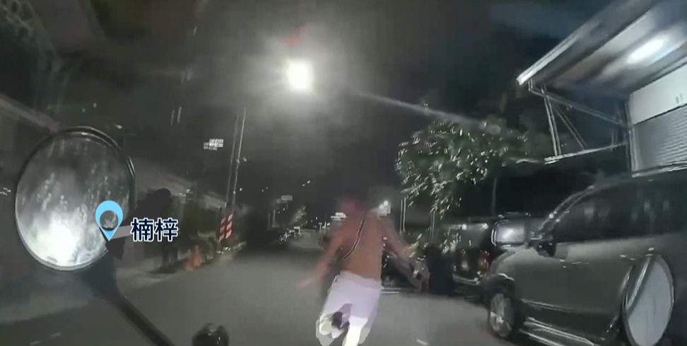 高雄楠梓街頭追逐！　失聯移工毒駕上路壓制被捕