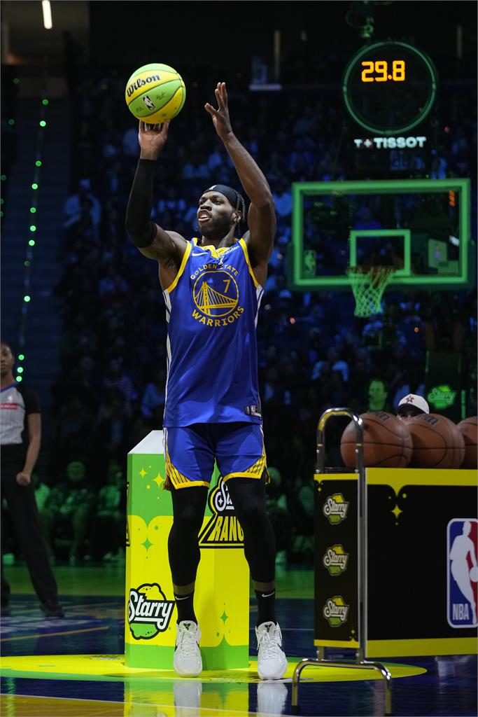 NBA(影)/小李三連霸夢碎 英雄哥射下三分球大賽冠軍