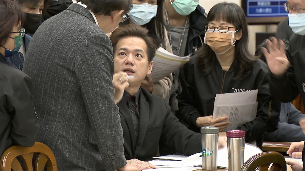 立院審「發現金」案朝野角力 柯建銘嗆國民黨別作秀!