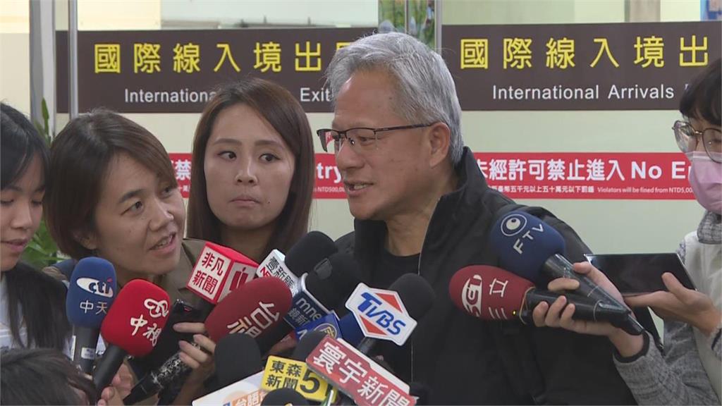 馬斯克要造「超大型晶圓廠」!黃仁勳「1原因」戳破美夢:要追上台積電很難