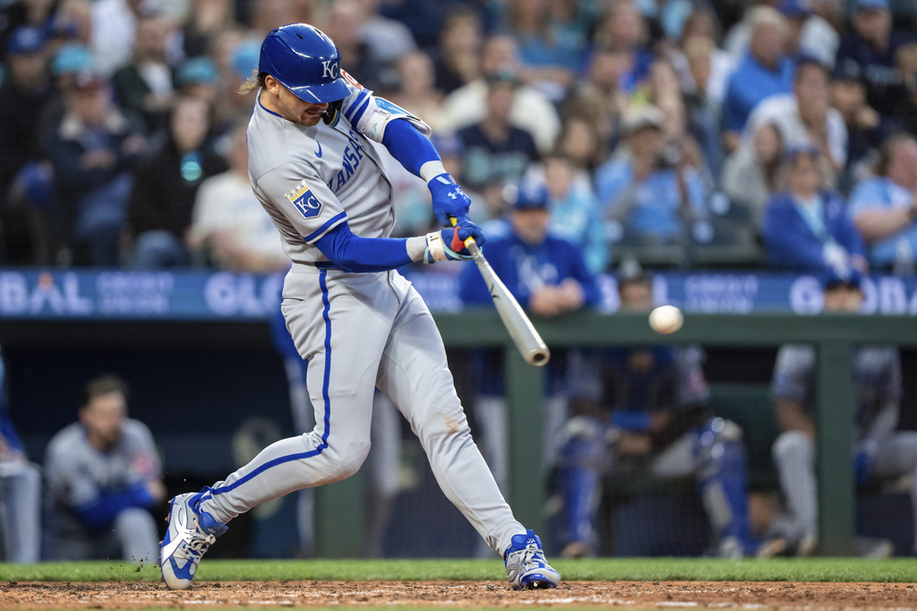 MLB(影)/神奇滑壘躲過捕手觸殺! 當家游擊手為皇家攻下保險分