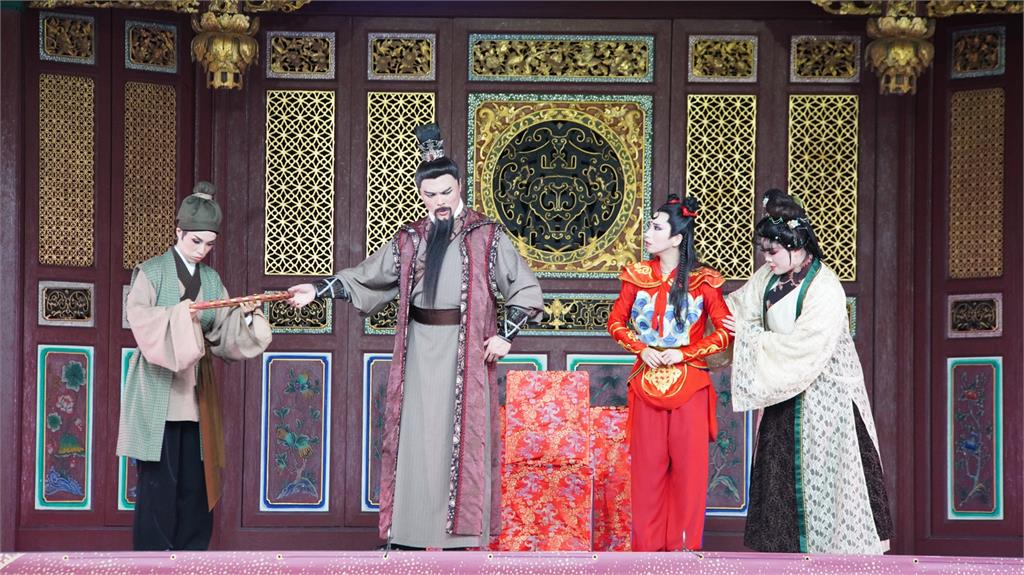 唐美雲呼籲「語言是文化的根基」 為馬來西亞帶來道地臺灣味的演出