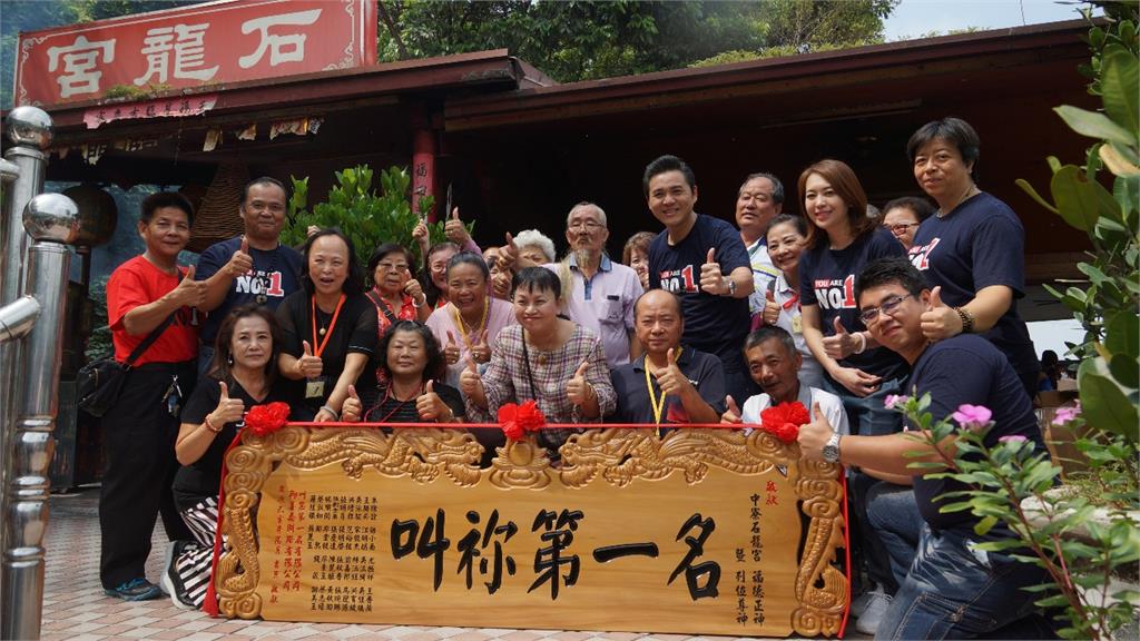 泡麵土地公廟遇大火!神像與「它」竟完好 捐贈者驚:我看到什麼