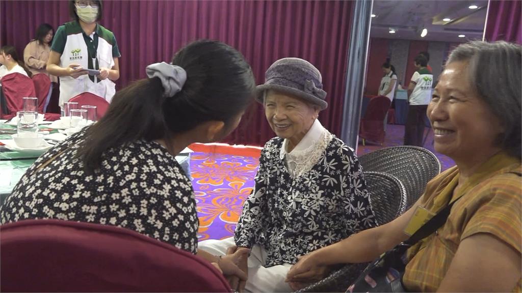 阿嬤勤儉52年捐1260萬 幫助588位單親媽媽