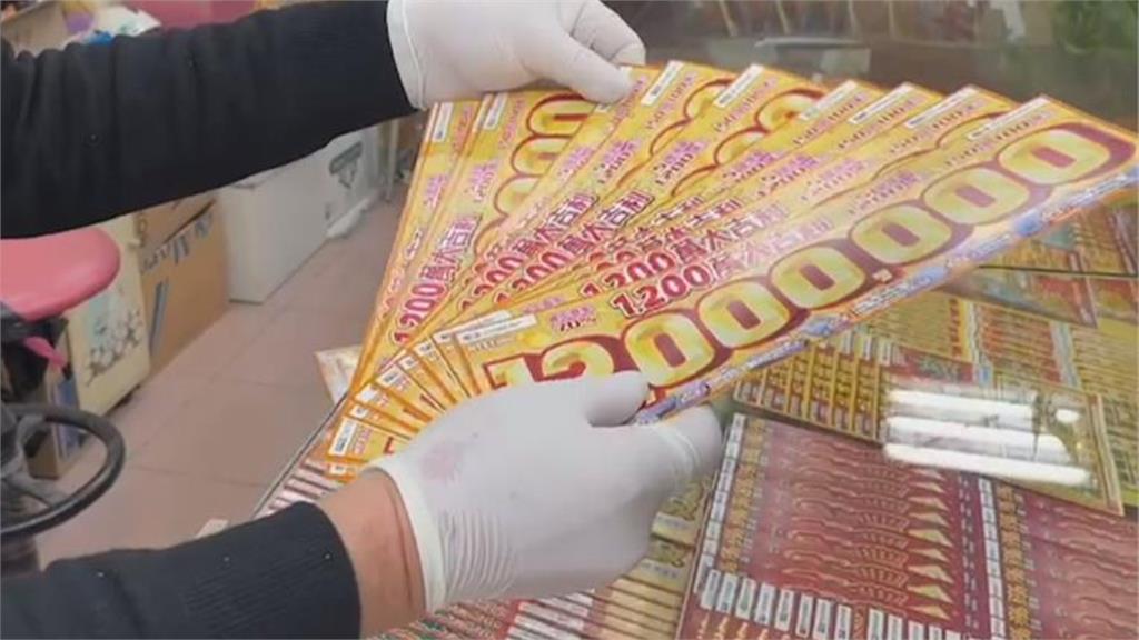 初七大樂透狂飆2.8億!財神坐西方「4星座+4生肖」財運旺旺來