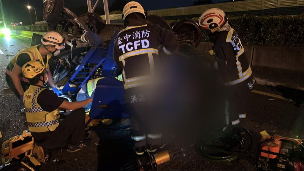 國1彰化段死亡車禍！　越籍科大生翻車遭壓不治