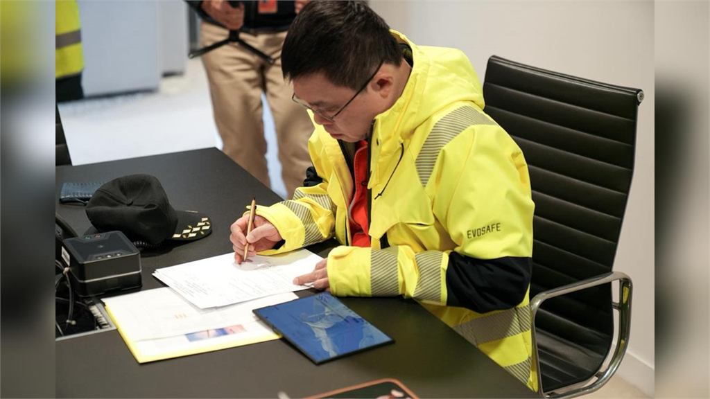 星宇航空「年終1個月」張國煒吐背後真相！486先生親寫近1000字曝暗黑內幕