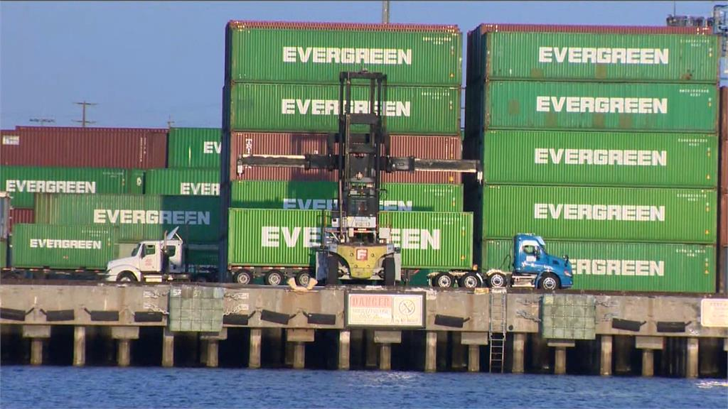 長榮海運「年終10個月」跨年前就入帳!員工待2年「狂領100個月獎金」超幸福