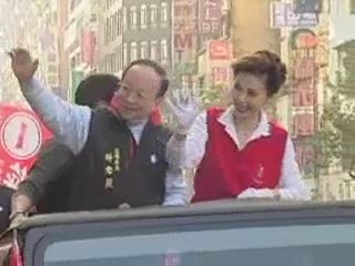 快新聞／蔣萬安上節目被翻「父親選戰舊照」！郭正亮看舊照崩潰：真要命