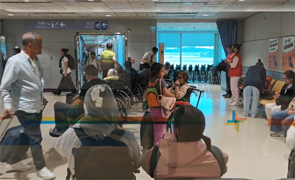 快新聞／長榮航空飛馬尼拉班機失壓急折返！　調派同機型載運旅客