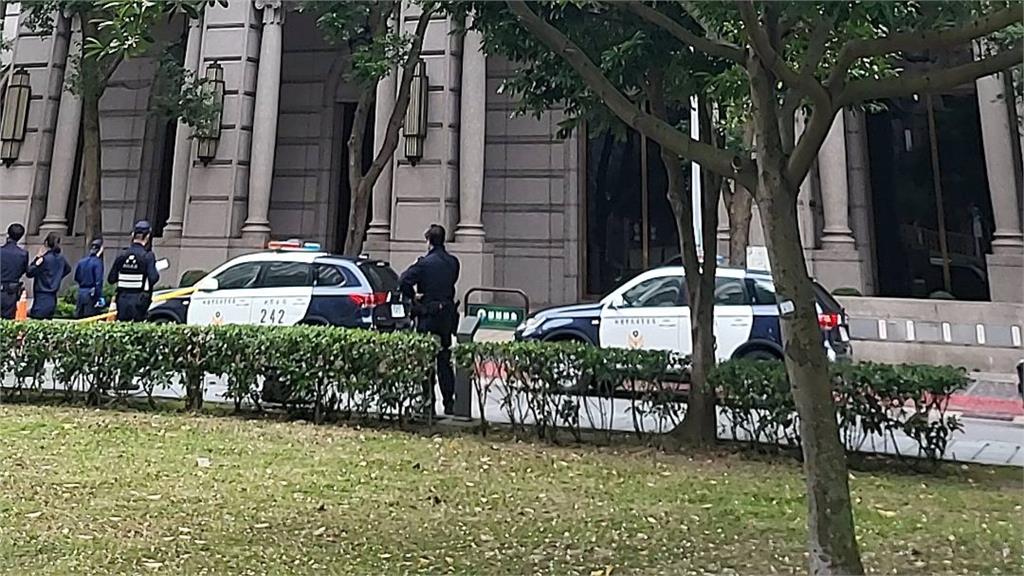 桃園藝文特區驚傳「紅衣女墜樓」頭顱破裂身亡！民俗專家示警1事：恐帶強烈怨念