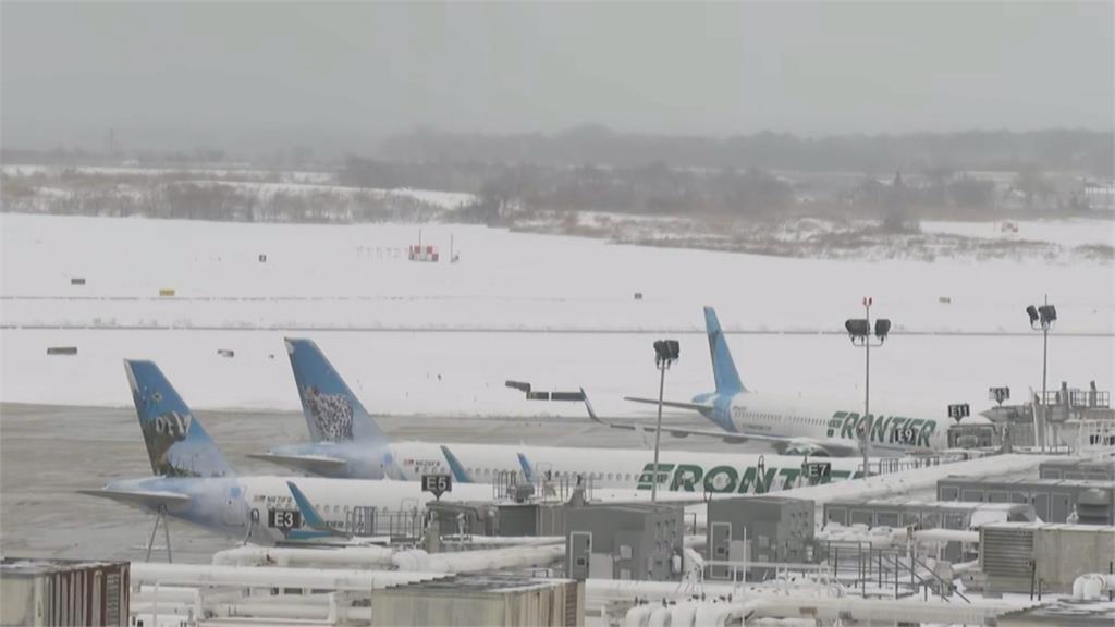 暴風雪襲擊美國東岸影響4千萬人　7州宣布進入緊急狀態　紐約市放「大雪假」