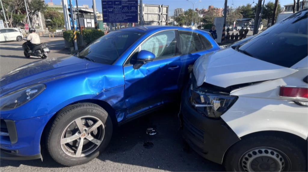 未聽到警示聲？　休旅車與救護車碰撞　1人輕傷