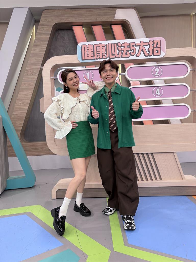 懷孕也躲不掉！呂文婉曝「雜誌社全是老菸槍」