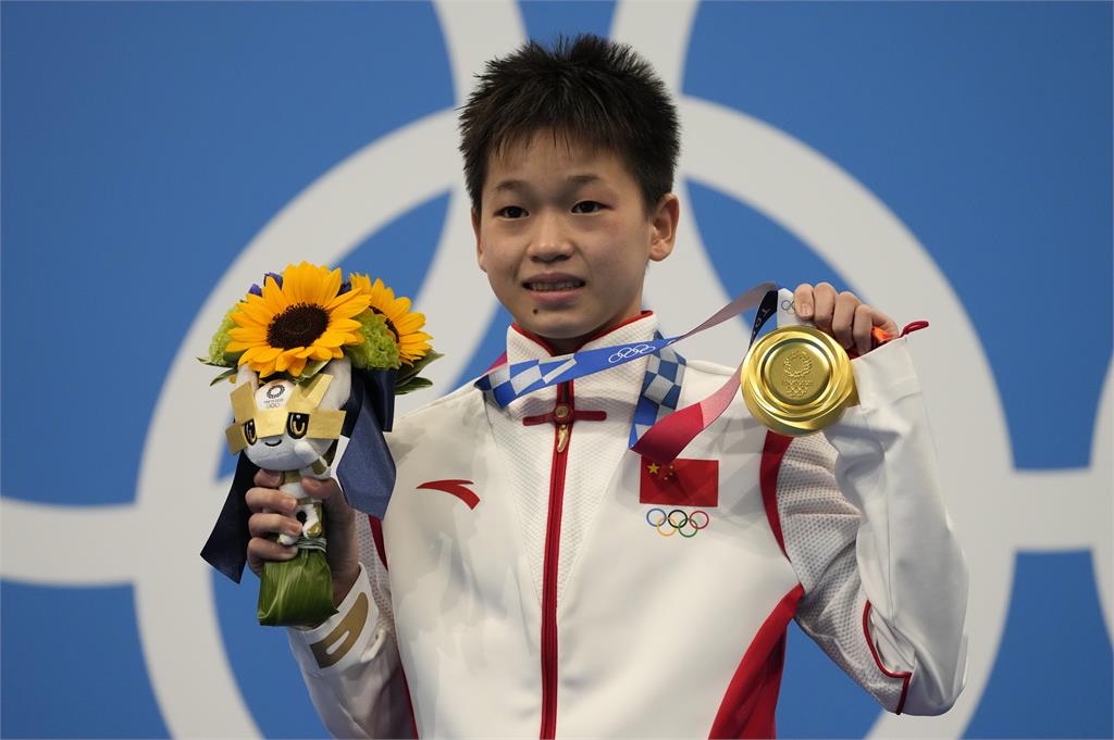 中國14歲女孩全紅嬋奧運奪金　貧窮率真令主旋律尷尬