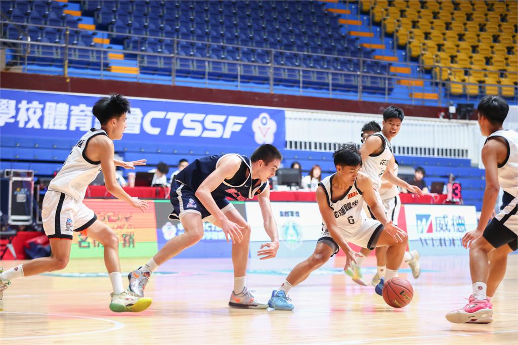 HBL(影)/高中甲級籃球聯賽 混血王子傅雋堯領軍能仁家商2連勝晉12強