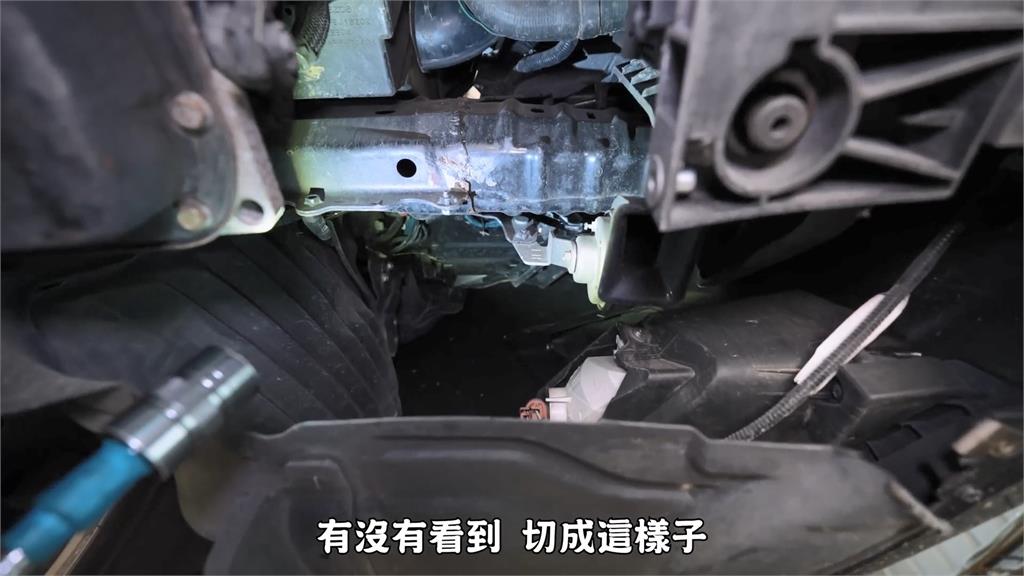 放路邊你敢買嗎?不讓試車超多疑點 車行收購見大事故苦笑:剩報廢價