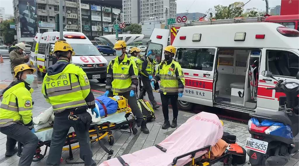 快新聞/台中新光三越氣爆1女命危 何欣純急籲:民眾盡量繞道避免妨礙救援