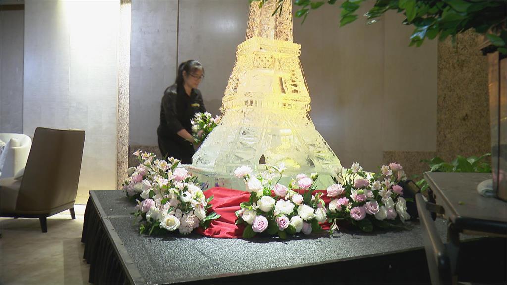 飯店隱藏員工! 冰雕師、花藝師成最強幕後推手