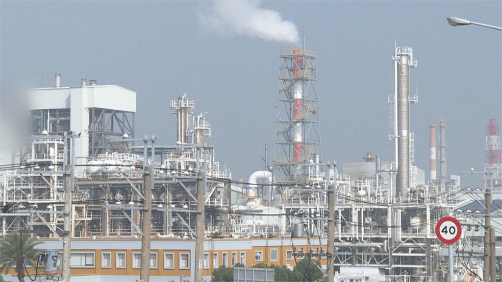 六大產業碳焦慮 產業危機變轉機