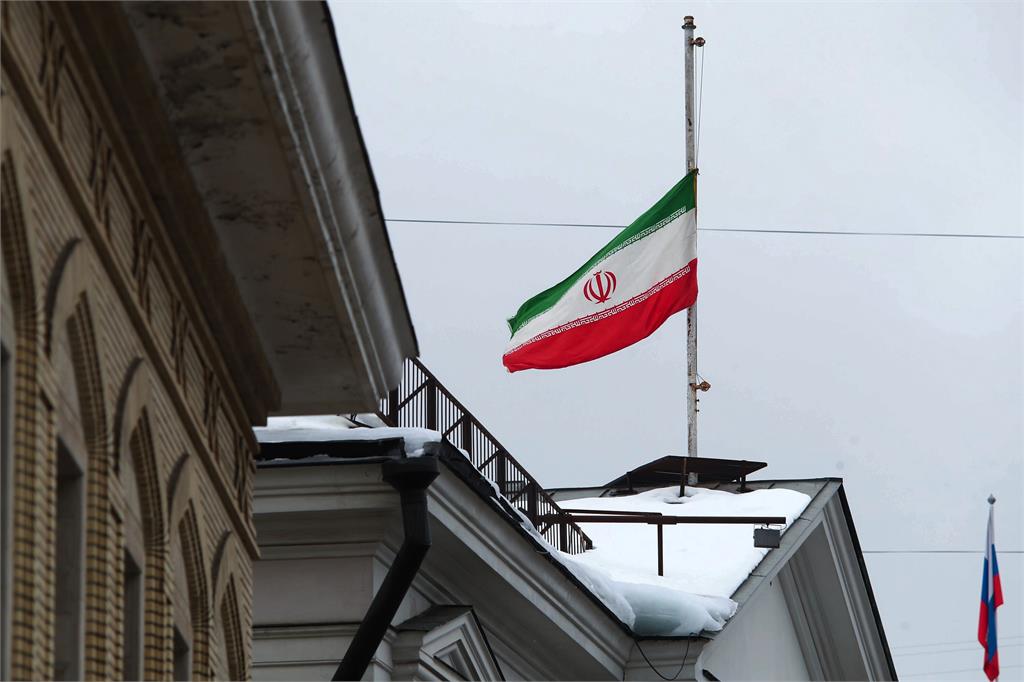 「哈米尼之子」將接班最高領袖！擁「數十億黑金」遭起底、曾赴英治陽痿