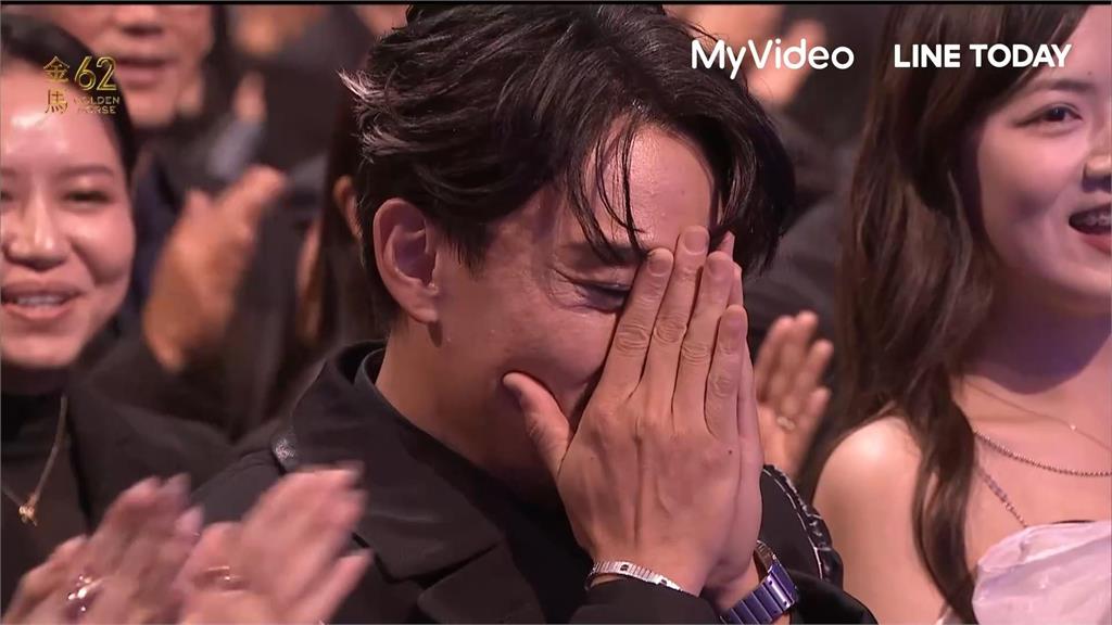 金馬62/張震「2摘金馬影帝」自己也嚇爛!一上台「爆出大實話」全場笑噴