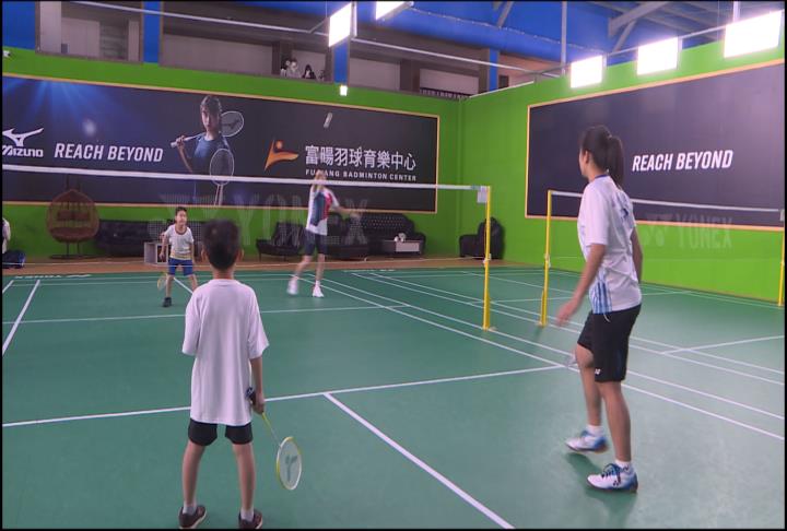 對打全大運高手! 張善政羽球球技驚艷全場