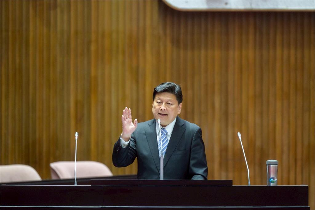 罷免狂燒軟了?傅崐萁突點名賴清德「兄弟齊心」被問管家李慶隆交保開轟