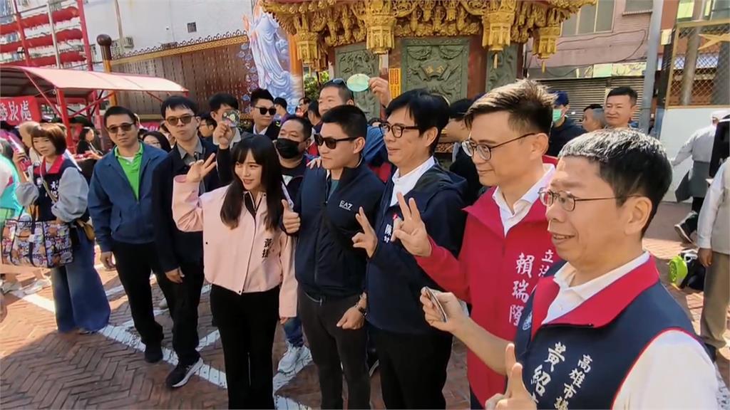 陳其邁勤跑各地發小紅包　賴瑞隆跟緊緊拜票拉抬聲勢