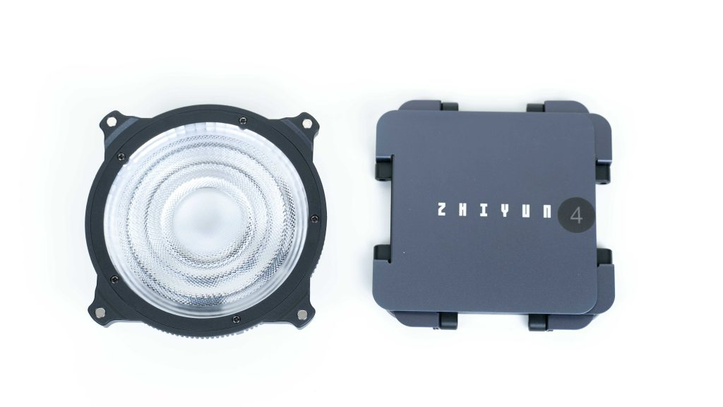 「心得」智雲 MOLUS X100 RGB PRO – 美的不像是個攝影燈