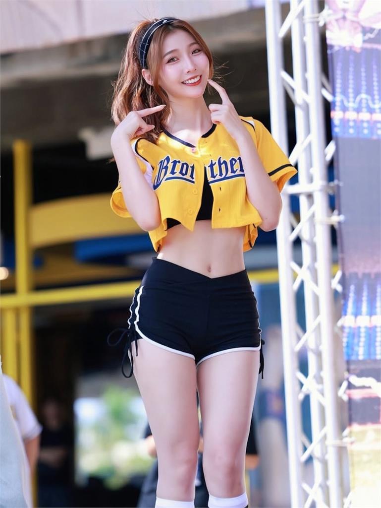 汶汶