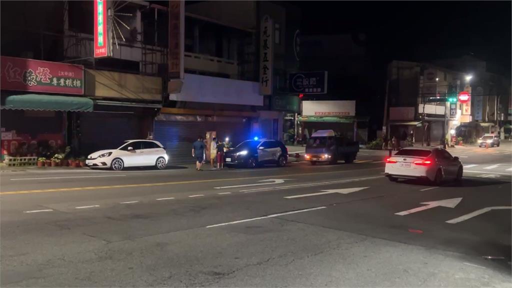 台中聯結車「載巨大空槽體勾電線」　騎士遭殃摔倒意外揪酒駕