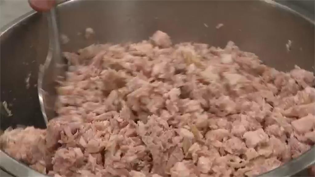 火雞大餐吃不完怎麼辦? 業者突發奇想推火雞烤披薩