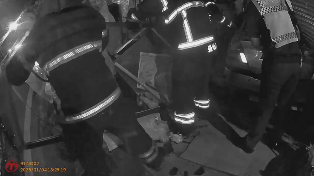 駕駛疑恍神開車衝撞民宅 屋主愛貓"來不及跑"慘死