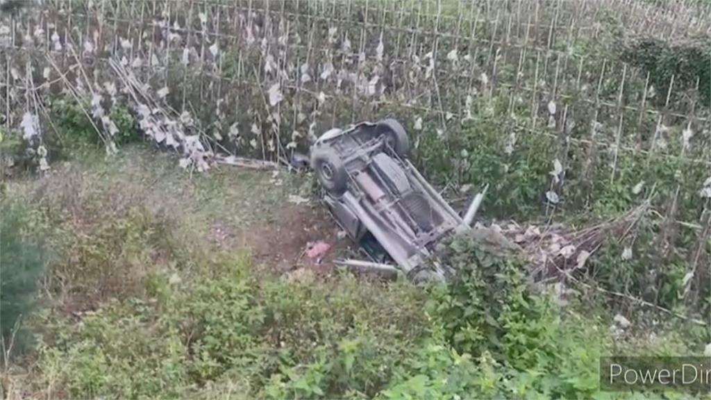 悲劇!宜蘭司機撿打火機衝水田 台東3婦採薑墜10米深邊坡兩死一傷