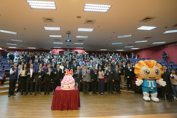 中華大學34週年校慶  阿拉伯聯合大公國親王到場祝賀